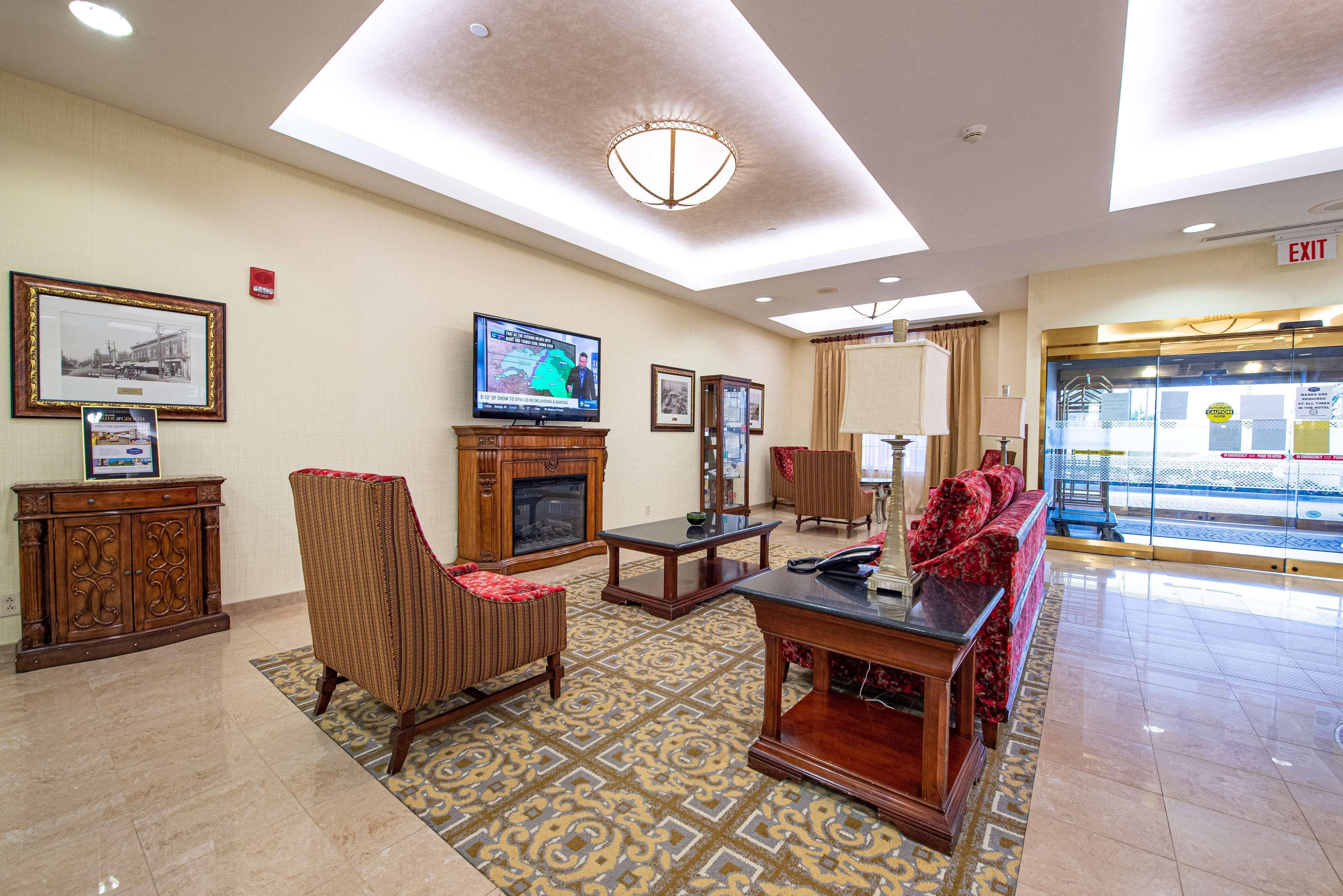 Hampton Inn&Suites By Hilton - Rockville Centre Extérieur photo
