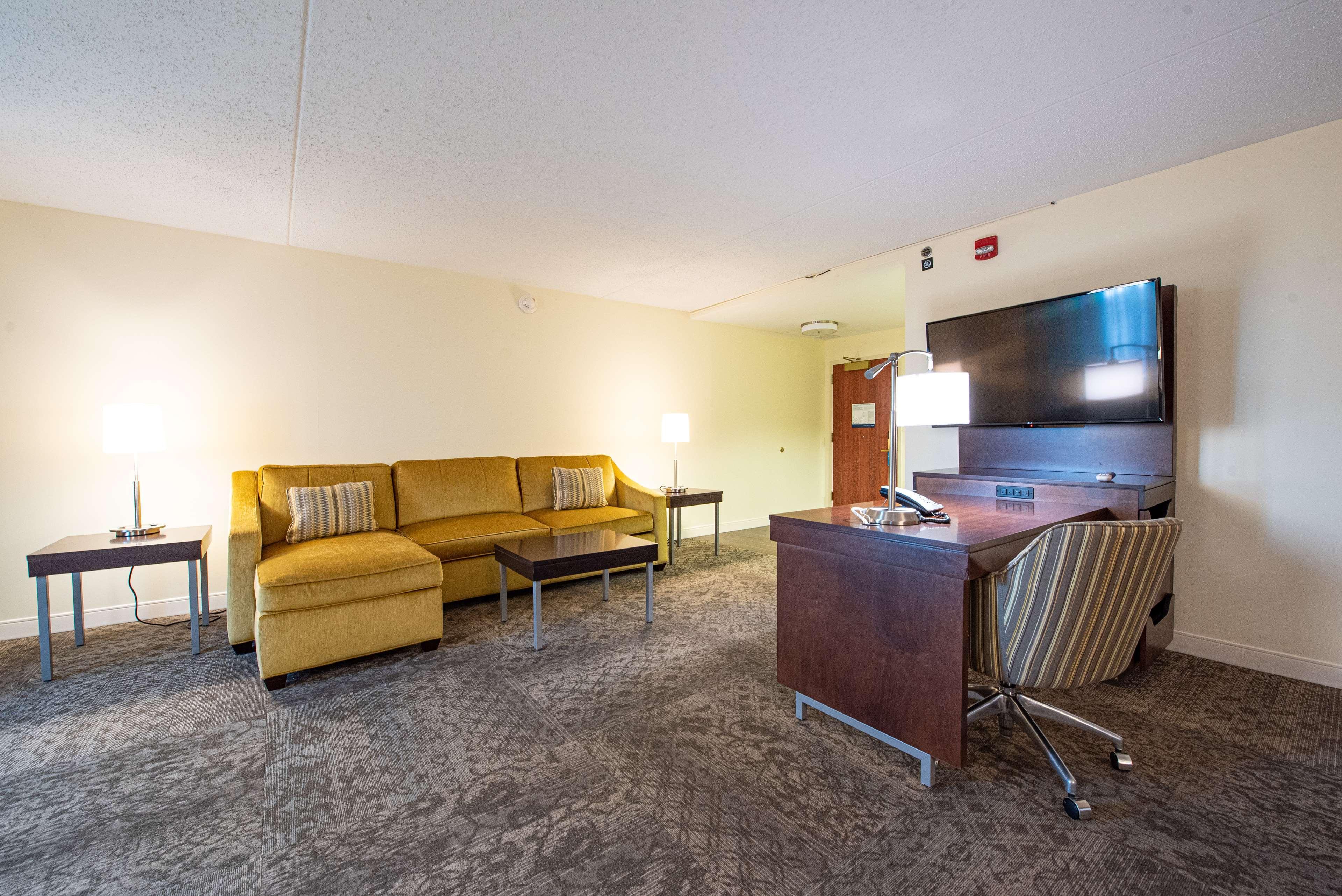 Hampton Inn&Suites By Hilton - Rockville Centre Extérieur photo