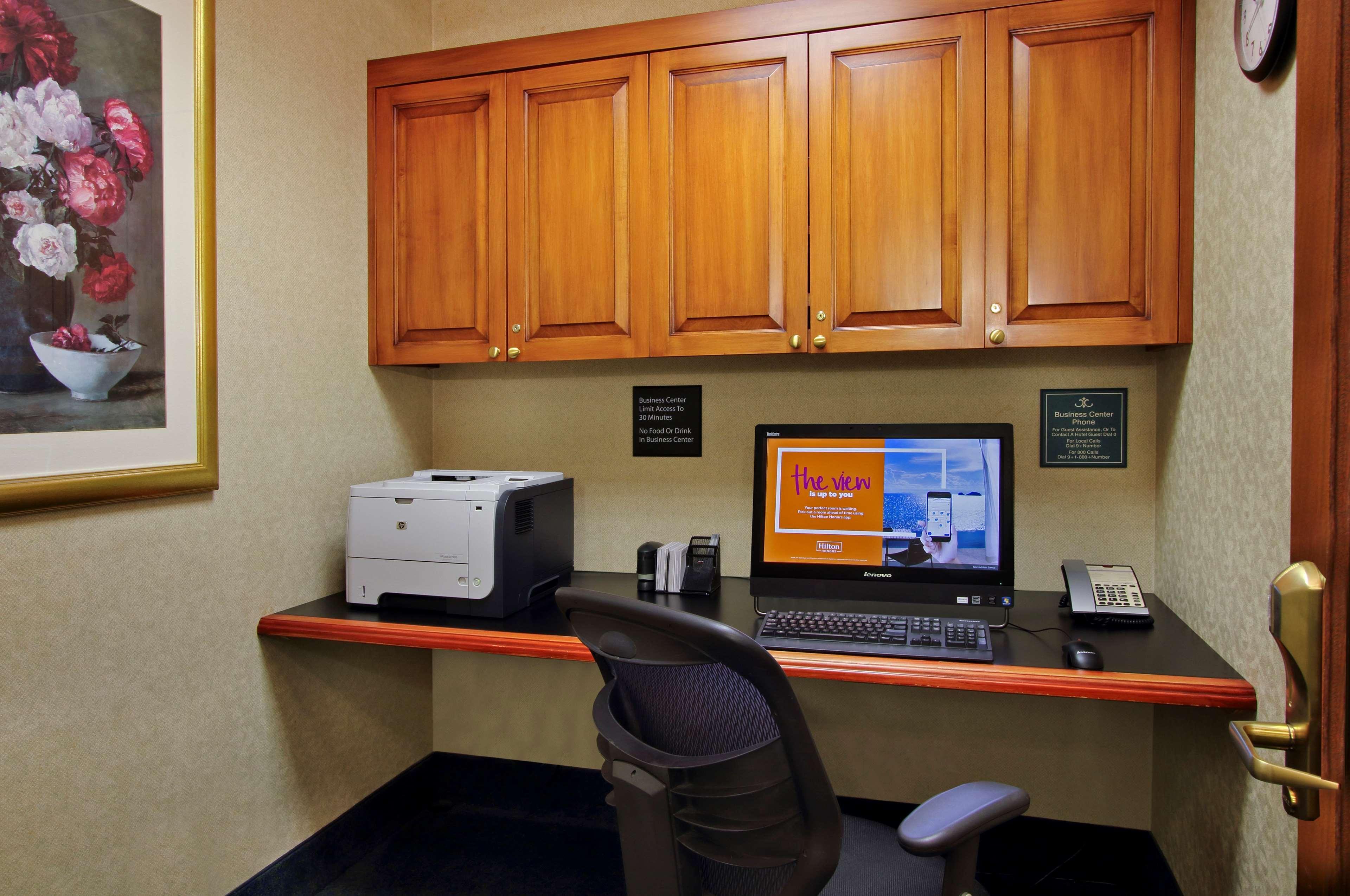 Hampton Inn&Suites By Hilton - Rockville Centre Extérieur photo
