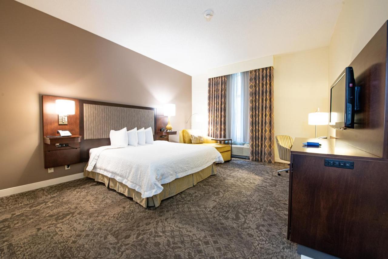 Hampton Inn&Suites By Hilton - Rockville Centre Extérieur photo