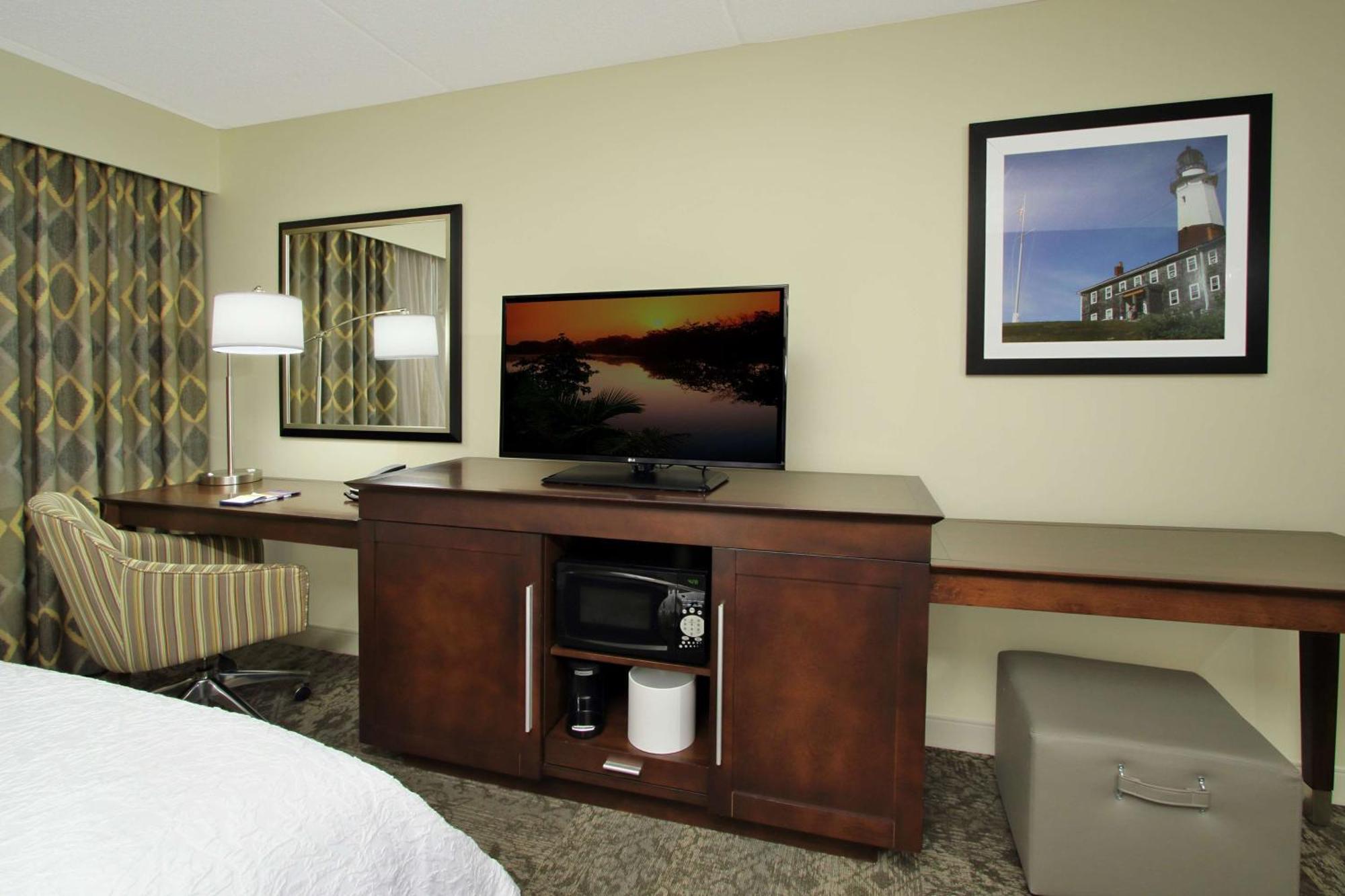 Hampton Inn&Suites By Hilton - Rockville Centre Extérieur photo
