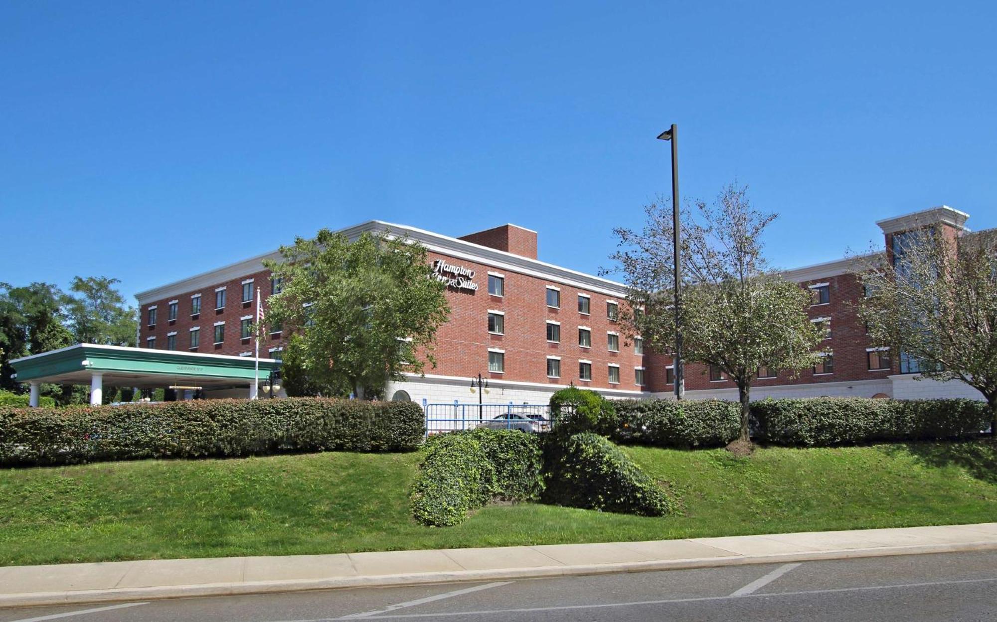 Hampton Inn&Suites By Hilton - Rockville Centre Extérieur photo