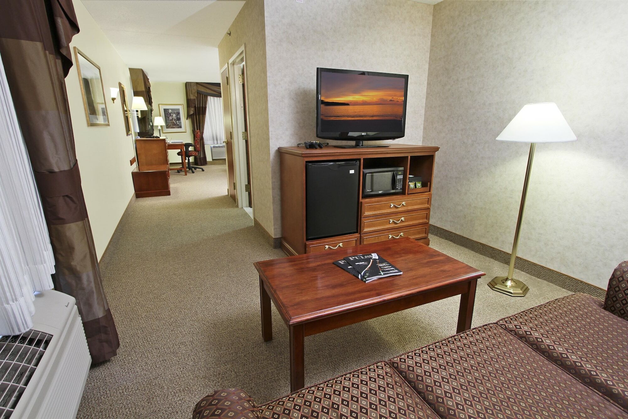 Hampton Inn&Suites By Hilton - Rockville Centre Extérieur photo